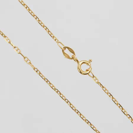 Kedja, längd ca 45,5cm, bredd 1mm, 18K Vikt: 2,6 g