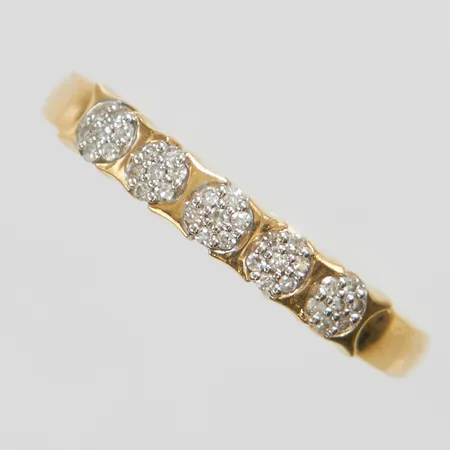 Ring, diamanter 35 x ca 0,0025-0,005ct, stl 17¾, bredd 2-3mm, GHA, 18K Vikt: 3 g