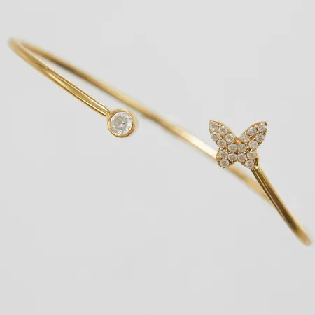 Armband, stelt, vita stenar, Ø 58x48mm, ca 16,5cm, bredd 1,5-10,5mm, 18K Vikt: 4,2 g