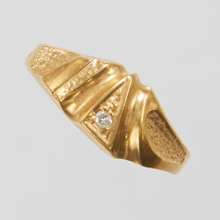 Ring, diamant 1 x ca 0,02ct, stl 16, bredd 2-7,5mm, 18K 