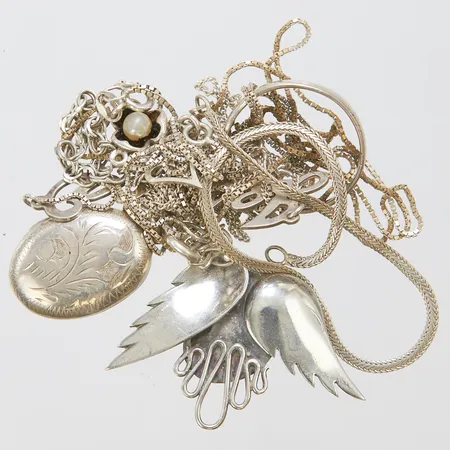 Diverse silver, skeva, buckliga, defekta, silver Vikt: 31,1 g
