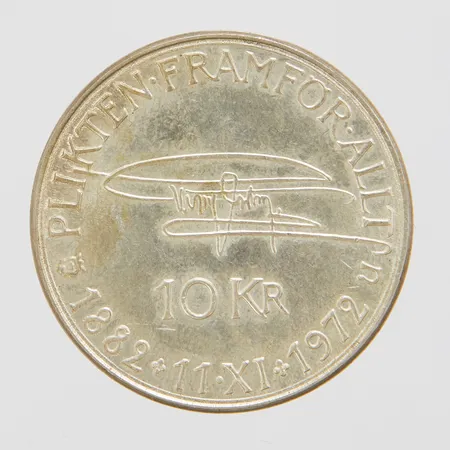 Minnesmynt, Ø 32mm, Gustaf VI Adolf Plikten framför allt, 1882-1972, nominellt värde 10kr, plastetui, silver 830/1000 Vikt: 18 g
