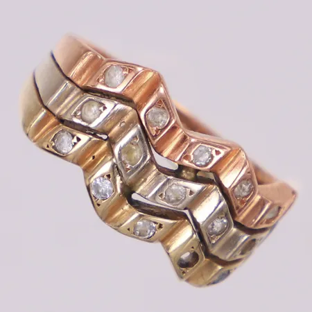 Ring, vita stenar, stl 17, bredd: 3,4-10,3mm, saknar en sten, tricolore, 14K Vikt: 4,8 g