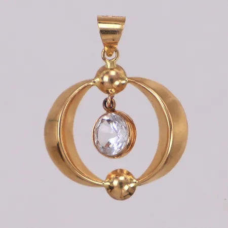 Hänge med vit sten, längd 29,4mm, bredd 22,7mm, år 1980, 18K  Vikt: 1,8 g