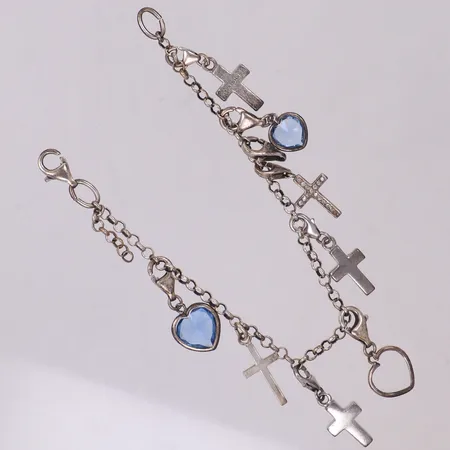 Armband med 9 hängen, längd 18cm, 1,8mm, 925/1000 Vikt: 14,2 g