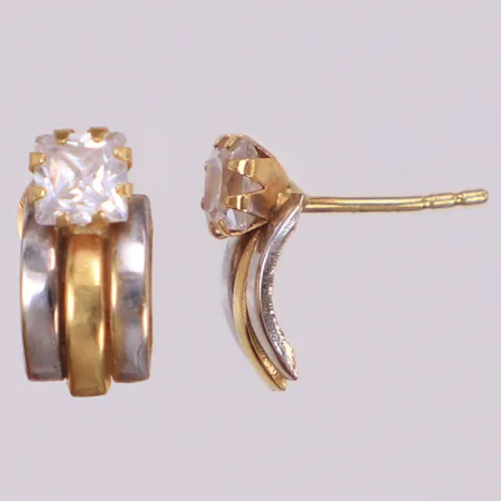 Örhängen, vita stenar, 11,6x5,8mm, stift, saknar en snurrebuss, vitguldsdetaljer, 18K Vikt: 1,1 g
