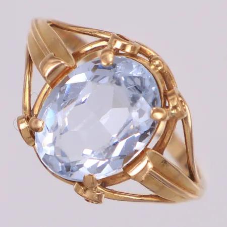 Ring, vit sten, stl 18½, bredd: 1,7-14,3mm, 18K Vikt: 4,4 g