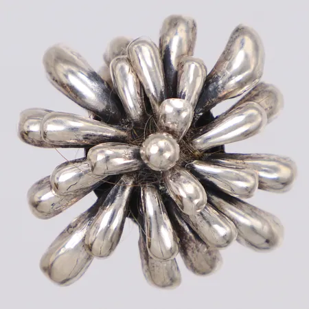 Ring, stl 20, bredd: 6,5-35mm, 830/1000 silver Vikt: 11,4 g