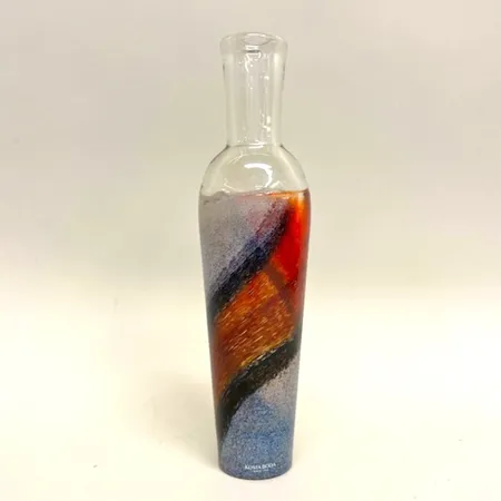 Flaska, höjd 25cm, Twister, signerad Kjell Engman, Kosta Boda 89870, glas  Skickas med paket.