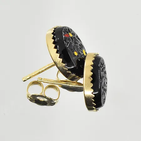 Diverse defekt guld med plastdelar, 14K. Vikt: 1,6 g