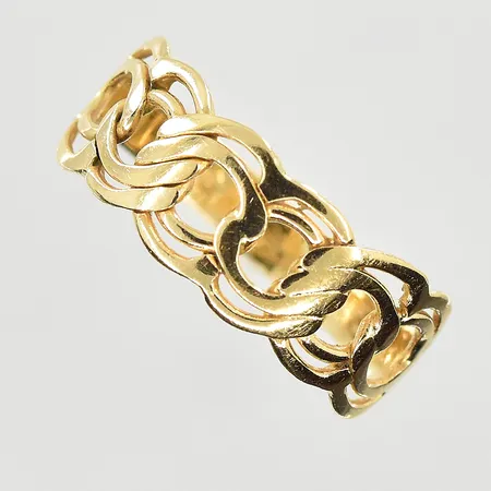 Ring Bismarck, stl 17¼, bredd 3-6 mm, 18K. Vikt: 1,8 g