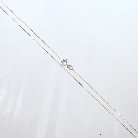 Halskedja Venezia, längd 41,5cm, bredd 0,8mm, silver 925/1000 Vikt: 1,6 g