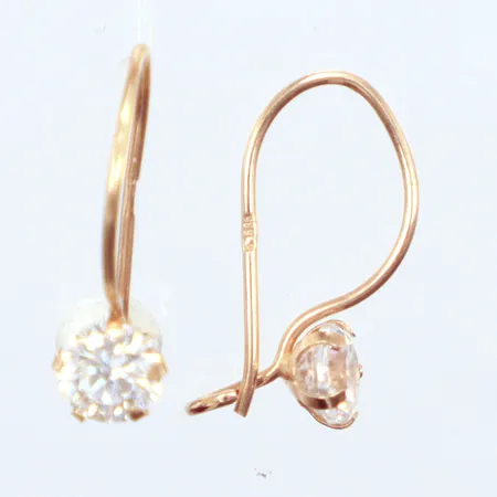 Ett par örhängen, vita stenar, längd 16,5mm,14K Vikt: 0,8 g
