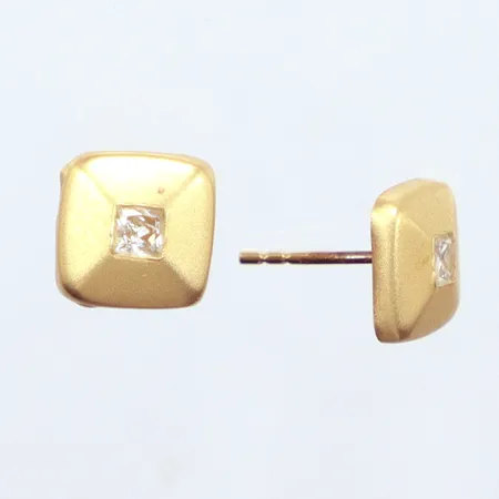 Ett par örhängen, ostämplade, 1,3cm, 18k  Vikt: 1,1 g