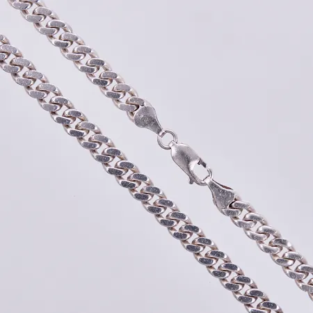 Kedja Pansar, längd ca 49cm, bredd ca 6mm, 925/1000 silver Vikt: 43,2 g