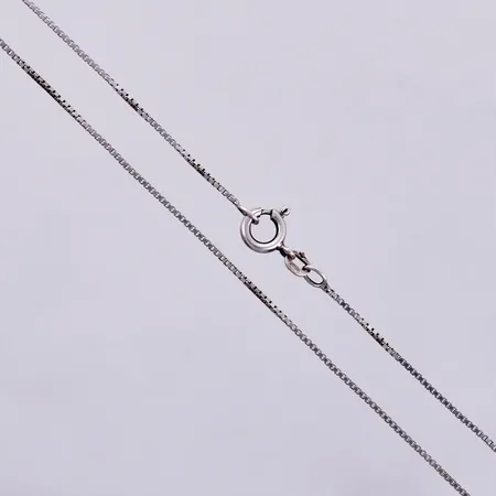 Kedja Venezia, längd ca 40cm, bredd ca 1mm, 925/1000 silver Vikt: 2,4 g