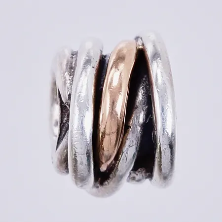 Berlock Pandora, bredd ca 7mm, förgylld detalj,  925/1000 silver Vikt: 2,2 g