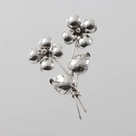Brosch "Blomma", Vicson Janson Guldvaru Ab Victor Lindesberg 1954, silver Vikt: 6,8 g