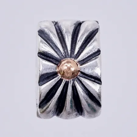 Berlock Pandora, bredd ca 6mm, 925/1000 silver Vikt: 3,5 g
