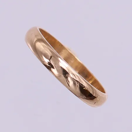Ring slät, stl 17½, bredd 3,5mm, polerad, ograverad. 18K Vikt: 3,3 g