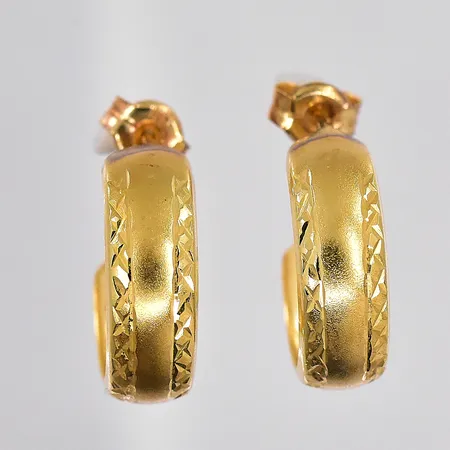 Ett par örhängen, Ø 14,5mm, bredd 5mm, 18K Vikt: 1,3 g