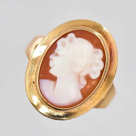 Ring med camé, stl 16, 17,5x14mm, 18K Vikt: 3,7 g