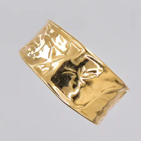 Ring, stl 17¾, bredd 6,5-9,5mm, 18K Vikt: 1,9 g