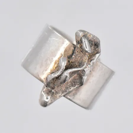 Ring, stl 18¾, öppen skena, Smedjan Nils Robert Edin- Köping 1974, 830/1000 silver Vikt: 6,4 g