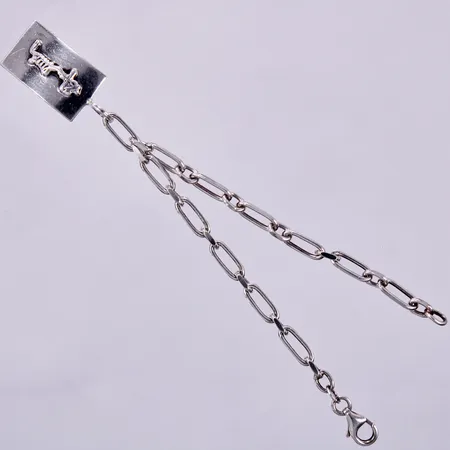 Armband med berlock, Efva Attling, längd ca 17,5cm, bredd ca 4mm, berlock längd ca 20mm, 925/1000 silver Vikt: 12,2 g
