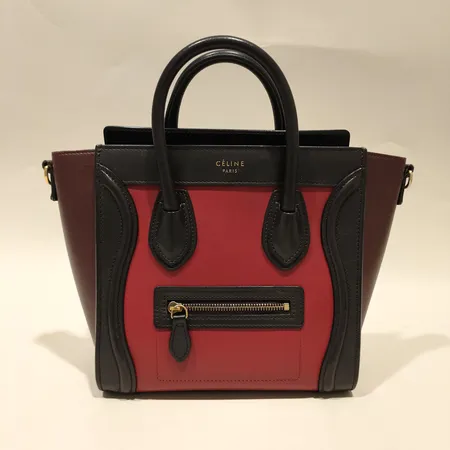 Väska Celine, Sac A Main, mått ca 20x20x10cm, 1-GA-1155, axelrem, smärre slitage på läder och fläckar, kvitto från Printemps, inga tillbehör.  Skickas med postpaket.