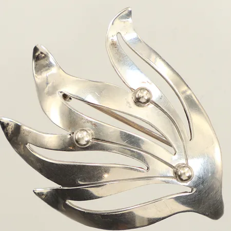 Brosch, ca 30x40mm, Vicson, Janson Guldvaru Ab Victor  1956, silver Vikt: 5 g