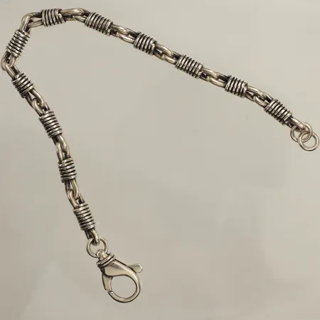 Armband ca 23,5cm, bredd ca 6,8mm, 925/1000 silver Vikt: 39,7 g