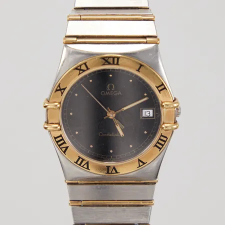 Herrur Omega Constellation, Ø 32mm, stål/guld, quartz, datum, länk stål/guld med helstav, repor, viklås, innermått ca 16,5cm, reseetui