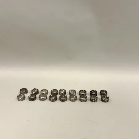 Servettringar, 18st, Ø ca 20mm, bredd ca 10-12mm, GEWE, 1970-tal, silver Vikt: 122,8 g