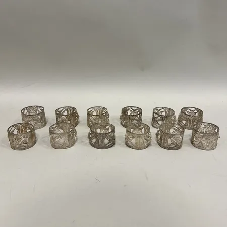 Servettringar, 12st, Ø ca 35mm, bredd 28mm, filigranarbete, 917/1000 silver Vikt: 149,8 g