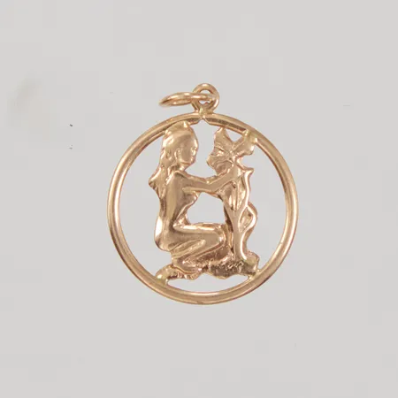 Hänge, stjärntecken jungfru, längd inklusive ögla 20,3mm, Ø15,5mm, 18K,  Vikt: 1,1 g