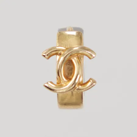 Ett udda örhänge, 10mm, 18K OBS! Ej märkesdesign Vikt: 2 g