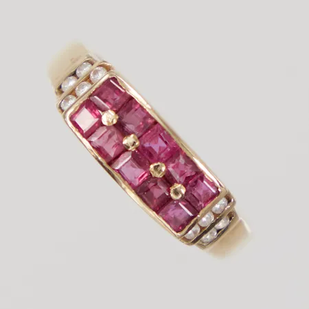 Ring stl 17½, bredd 1,7-5,4mm, rosa och vita stenar, 14K Vikt: 2,8 g