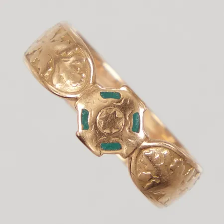 Ordensring stl 21¾, bredd 6,5-8mm, slitage, 18K Vikt: 7,5 g