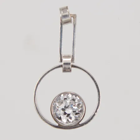 Hänge med bergkristall, längd 37,5mm, hänget Ø20,2mm, bergkristall 10,7mm, Salovaara, smärre nagg, 830/1000 silver, Vikt: 4,5 g