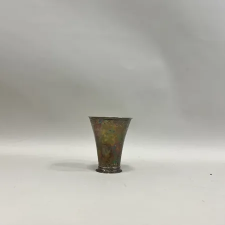 Vas, höjd ca 10cm, åldersranka, silver Vikt: 60 g