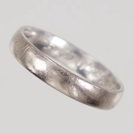 Ring, stl 19, bredd 4mm, Schalins, vitguld, gravyr, 18K,  Vikt: 4,9 g