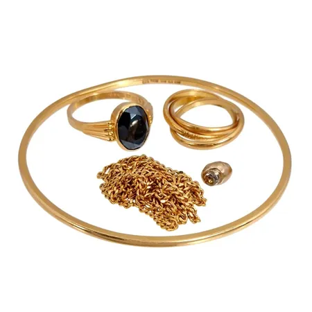 Diverse guldsmycken 18K + stift till tand, sten, bruksmärken, bruttovikt 27,1 gram