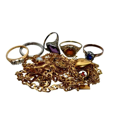 Parti guld, 8-18K, defekter, slitage, 8K = 1,8g, 14K = 4,4g, 18K = 46,4g