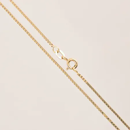 Kedja Venezia, längd: 50,5cm, bredd: 1,1mm, GHA, 18K  Vikt: 5,4 g