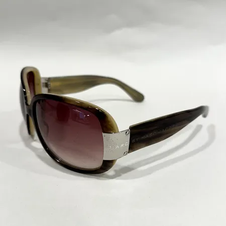 Ett par Solglasögon, Marc Jacobs, referensnr: MMJ 013/S, 09D502, bruksslitage, fodral. 