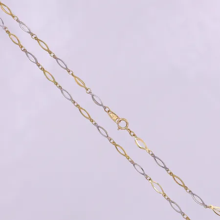 Collier tvåfärgad, ca 42cm, bredd 2,5mm. 18K  Vikt: 3,1 g