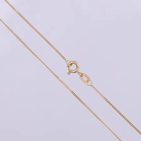 Kedja Pansar, längd 42cm, bredd 0,9mm, 18K.  Vikt: 1,4 g