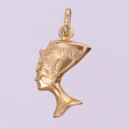 Hänge Nefertiti, ca 29x11mm inkl ögla. 18K Vikt: 1,4 g