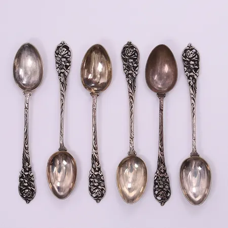 Sex kaffeskedar, ca 10cm. 830/1000 silver Vikt: 45,1 g
